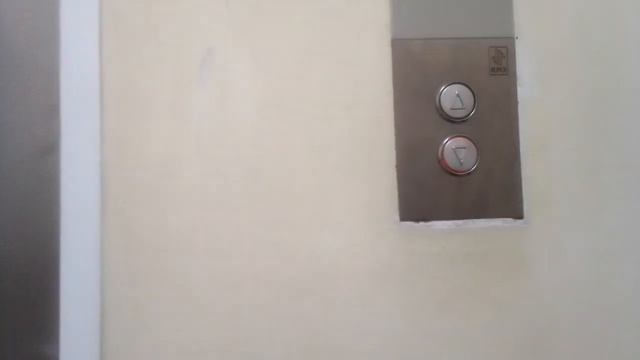 Музыкальный Лифт кмз в Детской поликлиники номер 4 3 Часть смотреть онлайн