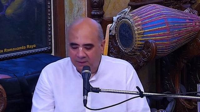 H.G. Krishna Chandra Prabhu | Krishna makes everything auspicious if we just turn to him | ISKCON смотреть онлайн
