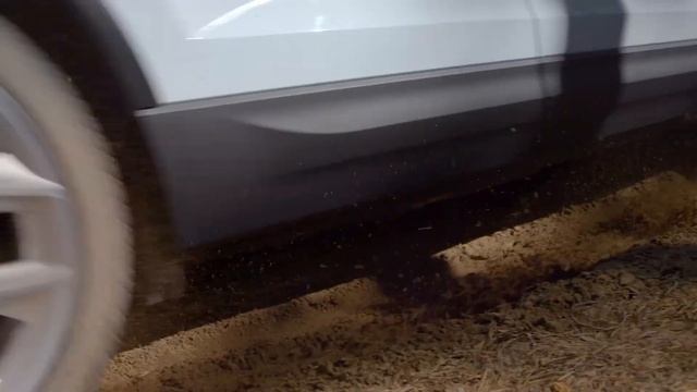 Skoda Karoq - первое видео смотреть онлайн