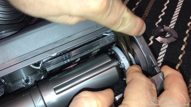 Dyson V11 Torque Drive - Unboxing Test and Torque drive problem head wont spin and repair смотреть онлайн