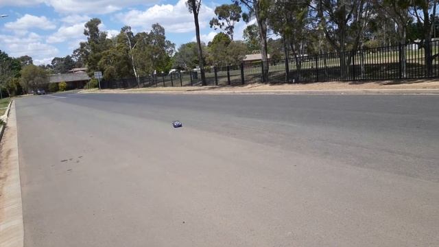 Snaring a Flying Fish! Test run of the HSP 1/10 scale Flying Fish Drift Car смотреть онлайн