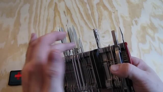 wenger giant swiss army knife review смотреть онлайн