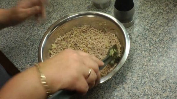 БЛИНЫ ФАРШИРОВАННЫЕ фаршем из индейки. Божественно как на второе, так и на ужин.