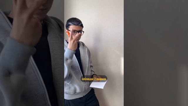 ГЛАВНАЯ ОШИБКА В ПРИСЕДАНИЯХ #спорт #приседания #тренировка #заденьгида смотреть онлайн