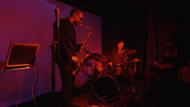 Low Kick Collective. Live. Powerhouse. 13/03/22 смотреть онлайн