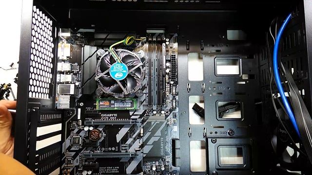 Intel Core i7 8700 Gigabyte Z370 HD3 Samsung 860 EVO M.2 SSD Segotep LUX II смотреть онлайн