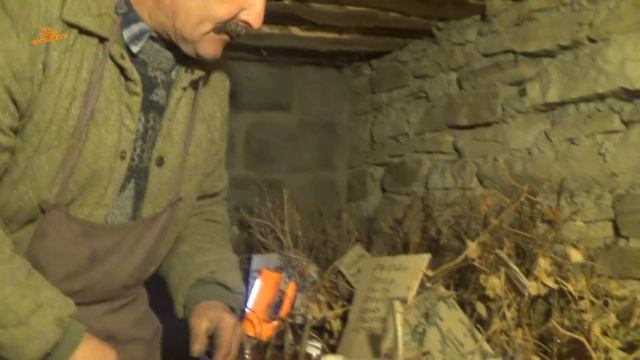 МОЙ СПОСОБ ХРАНЕНИЯ САЖЕНЦЕВ ВИНОГРАДА ЗИМОЙ. ПРОВЕРЕНО И НАДЁЖНО! смотреть онлайн