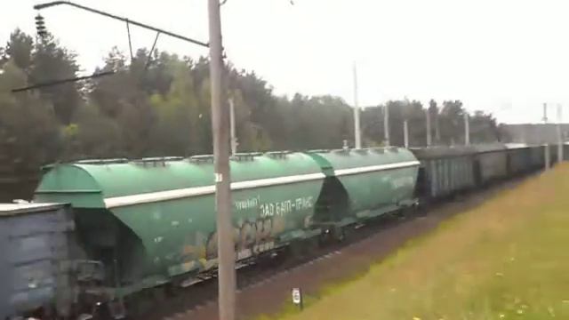 2ТЭ10М-хххх и ЧМЭ3-хххх с грузовыми поездами смотреть онлайн