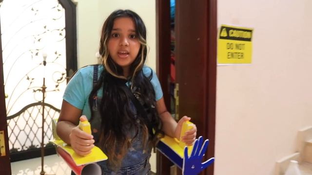 रियल लाइफ में पॉपी से बचे смотреть онлайн