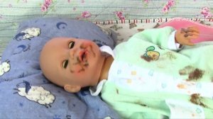 Шоколадные Сны Беби Анабель Перепачкала Всю Одежду Мультики Как Мама Играла в Куклы 108мама тв