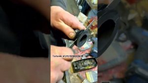 Замена пыльника рычага КПП. Рено Логан 2/Сандеро  стал  УАЗом Патриотом? #renault #ремонтавто #мкпп