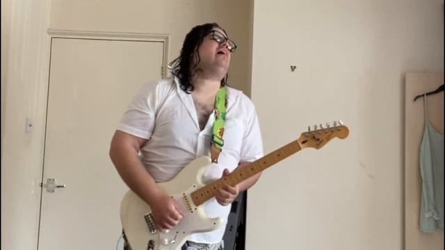 Purple Haze cover on Squier E series 80’s Stratocaster (like and subscribe) смотреть онлайн
