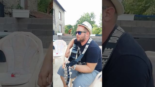 Le tracteur Renault a cramé nouveau tube de l'été смотреть онлайн