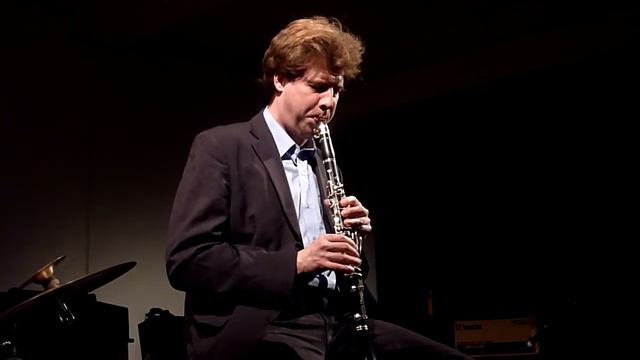 Alex Ward @ Cafe Oto 5.2.11 смотреть онлайн