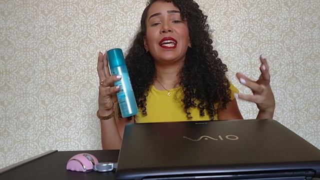 RESENHA DO SPRAY PARA CABELOS MOISTURE KICK  -o terror do ressecamento-
