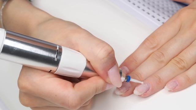 HYBRYDY W DOMU !! JAK UŻYWAĆ FREZARKI + SZYBKI MANICURE смотреть онлайн