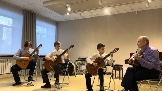 Ансамбль «сияние кварта». Я встретил вас. Придорожное кафе, Sidewalk cafe смотреть онлайн