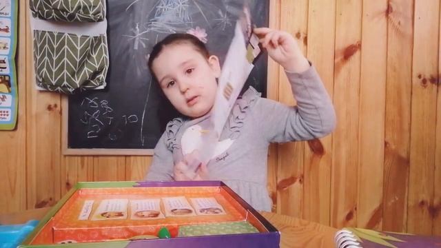 РАСПАКОВКА ДЕТСКОЙ НАСТОЛЬНОЙ ИГРЫ 