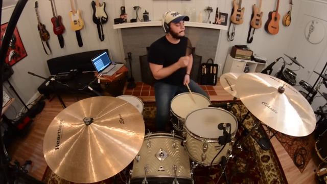 Maroon 5 - Animals - Drum Cover смотреть онлайн