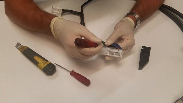 How to dismantle and de-pin a Nissan 240sx S14 F3 Plug смотреть онлайн
