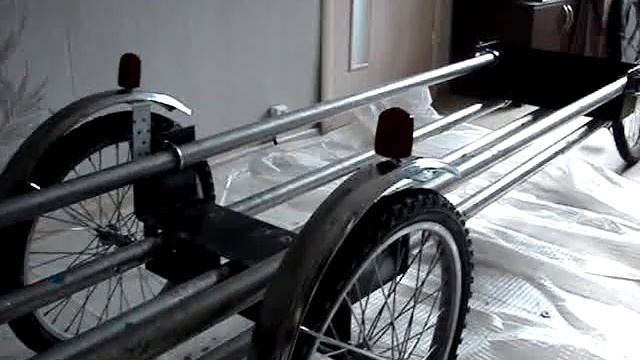 Велоприцеп для катамарана смотреть онлайн