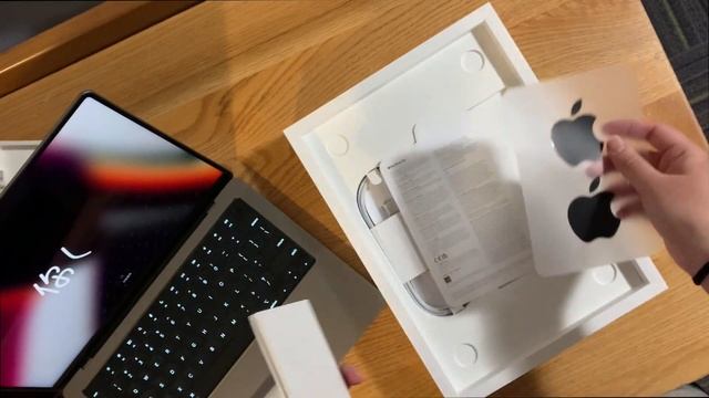 Macbook Pro 2021 Unboxing + Accessories | 14 Inch M1 Max смотреть онлайн