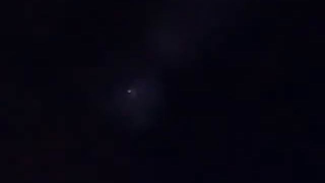 Кротовая нора портал в небе над саратовым 26.09.2017 смотреть онлайн