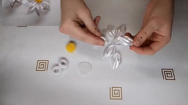Красивые ромашки из атласной ленты.Канзаши.МК/DIY. смотреть онлайн