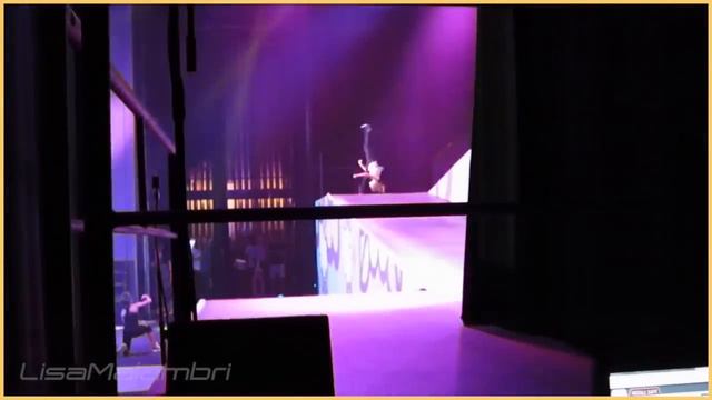 CLEAVAGE BASKETBALL смотреть онлайн