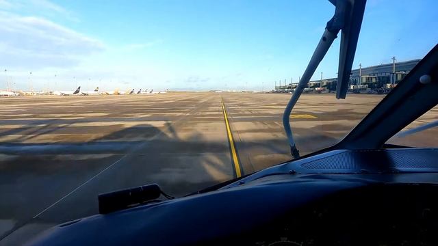 BER Flughafen Berlin Brandenburg Willy Brandt Landen und Starten, Landing at Berlin Airport 4K смотреть онлайн