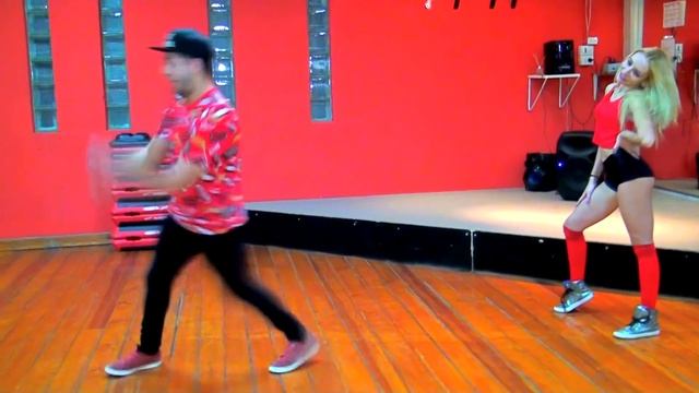 Pa´ romper la discoteca - Reggaeton by Emiliano Ferrari Villalobo (HD) смотреть онлайн