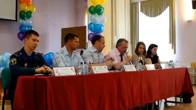 Встреча главы управы района Перово с населением 21 мая 2014 года смотреть онлайн