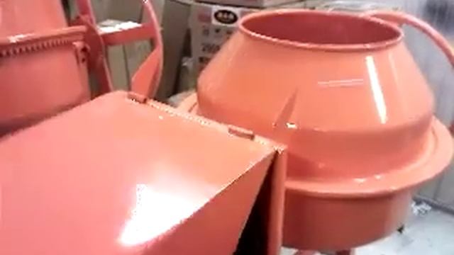 Betoniarka spalinowa M&M смотреть онлайн