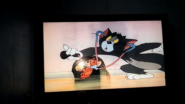 Tom and Jerry Fandubs (Mouse Troubles) смотреть онлайн