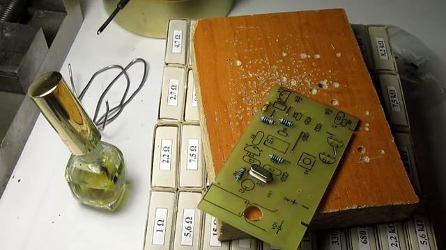 Часть 3 15 Малыш FM2 Припаиваем элементы смотреть онлайн