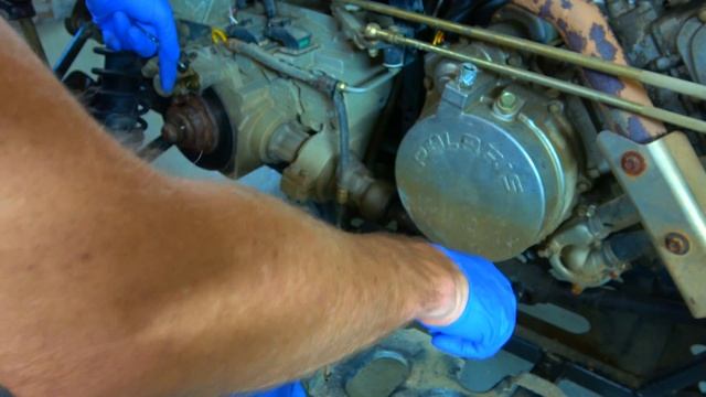 Bleeding And Exploring the rear brakes on a 1999 Polaris Sportsman смотреть онлайн