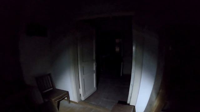 Заброшенный институт | Мертвые тела в лабораториях смотреть онлайн