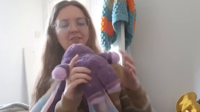 Testing the NEW Copic Refills & Unhinged Guinea Pigs | Weekly Studio Art Vlog смотреть онлайн