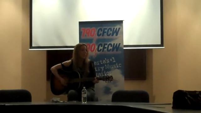 Victoria Banks Eat & Greet 2 смотреть онлайн
