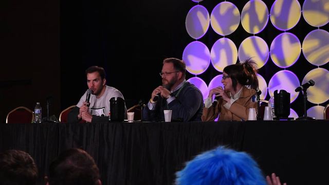 Ohayocon 2016! | Attack on Titan Q&A (David Matranga, Jessica Calvello and Brett Weaver!) смотреть онлайн