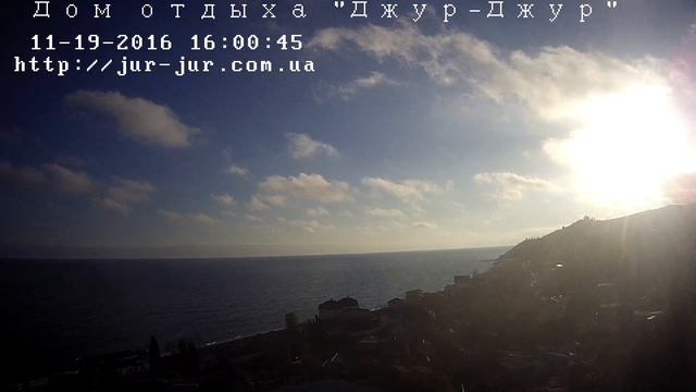 Вебкамера "Солнечногорское. Дом отдыха Джур-Джур". Запись 19.11.2016 16:00:02 смотреть онлайн