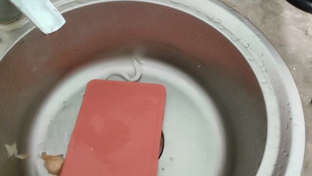 СУП ХОЛОСТЯКА ИЛИ КАК ПРОКОРМИТЬ СЕБЯ В СМУТНОЕ ВРЕМЯ?