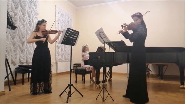 Алина Марейчева. Поэма для двух скрипок и фортепиано смотреть онлайн