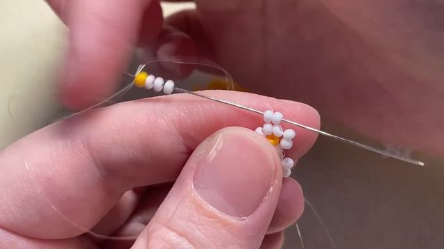 Ромашки из бисера МК браслет смотреть онлайн