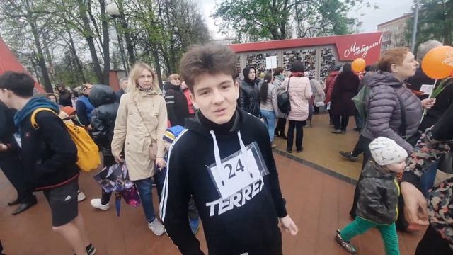 (НАЧАЛО) 9 мая город ковров парад пебеды Ковров ВИДЕО 2022 ВЕРСИЯ РОМАН АКУСТИКА смотреть онлайн