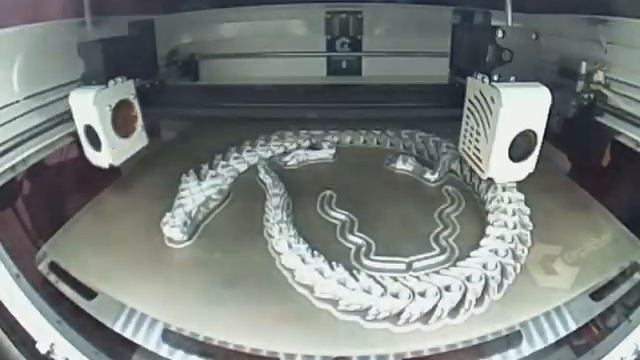 Articulated Dragon 3D Print Time Lapse смотреть онлайн
