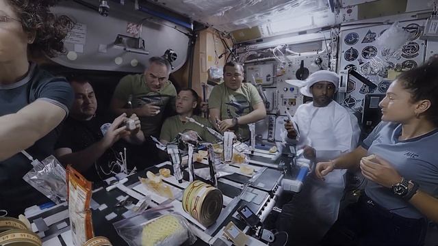 Space Explorers: The ISS Experience Ep03 Trailer смотреть онлайн