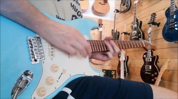 Jet JS300 - sonic blue - Blackstar HT1R