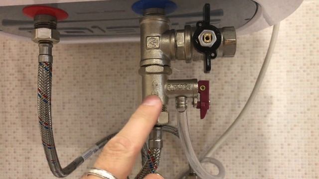 Водонагреватель Polaris IDF 50 Обзор и установка