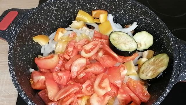 Нереально ВКУСНАЯ курица с БАКЛАЖАНАМИ и овощами. смотреть онлайн